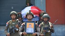 Haru, Jenazah Briptu Anumerta Alfando yang Gugur Ditembak KKB Dilepas Menuju Luwuk