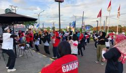 Kompak, Ratusan Pendukung Ganjar-Mahfud Gelar Senam Sehat di Depok