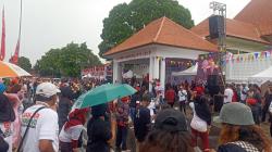 Ini Makna Mubeng Beteng Relawan Ganjar-Mahfud di Alun-Alun Kidul Jogja<