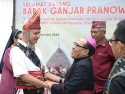 Ganjar Pranowo Capres Pertama Kunjungi Manggarai, Ini Kata Uskup Ruteng