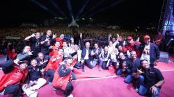 Pesta Rakyat, Ganjar Bangga Ribuan Warga Semarang Semangat Deklarasikan Dukungan