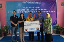Tumbuhkan Minat Baca Anak, WOM Finance Donasikan 1.000 Buku