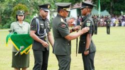 Pangdam Cenderawasih Lantik 111 Bintara, Serda Heldy Wira Silaka Lulusan Terbaik 