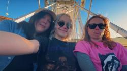 Makna Lagu Not Strong Enough - Boygenius, Lengkap dengan Liriknya