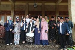 Siti Atikoh Tekankan Pentingnya Kesehatan dalam Seminar Nasional Kesehatan Remaja Putri