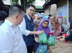 Bazar Minyak Goreng Caleg Perindo Diserbu Warga Medan, Ini Kata Tengku Ryan