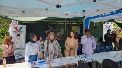 Caleg Partai Perindo Rere Tati Gelar Tebus Kacamata dan Minyak Goreng Murah di Mampang Depok 