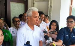 Bertemu Serikat Buruh, Ganjar Dukung Revisi UU Ciptaker