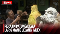 Perajin Patung Dewa di Jepara Banjir Pesanan Jelang Perayaan Imlek 