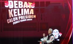 Debat Kelima Pilpres 2024, Ganjar Pranowo Ungkap 3 Cara Bangun Indonesia Beradab