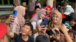 Siti Atikoh Safari Politik ke Banten, Kunjungi Kediaman Abuya Muhtadi 