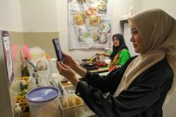 Pembayaran dengan QRIS di Merchant Bank Muamalat untuk Fasilitasi UMKM