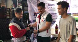 Caleg Perindo Diska Resha Gelar Bazar Sembako Murah di Manggarai, Warga Curhat Pekerjaan