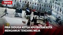 Di Depan Petugas Pelipat Surat Suara, Pria Diduga Ketua KPU Batam Kota Mengamuk Tendang Meja