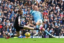 Hasil Liga Inggris: 2 Gol Erling Haaland Vs Everton Bawa Man City ke Puncak Klasemen