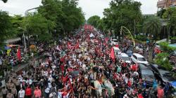Warga Solo Raya Tumpah Ruah di Hajatan Rakyat, Yakin Indonesia Sejahtera Dipimpin Ganjar-Mahfud<