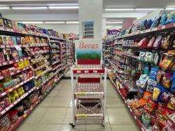 Penampakan Stok Beras Menghilang di Sejumlah Minimarket