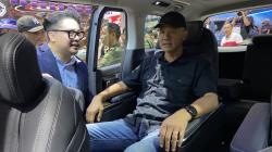 Ganjar Pranowo Sambangi IIMS 2024, Mau Beli Mobil Baru?