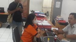 Perempuan Cantik di Sumbawa Gelapkan Uang Kantor Rp300 Juta, Modus Dipinjam Pacar