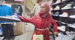 Momen Ria Ricis Belikan Sepatu dari Jepang untuk Teuku Ryan, Netizen: Terharu, Rujuk Yuk!