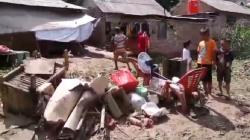 Tembok Gudang Pupuk di Bandar Lampung Roboh usai Dihantam Banjir, 10 Rumah Rusak<
