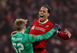 Virgil Van Djik Umumkan Bertahan di Liverpool: Saya Cinta Klub Ini!