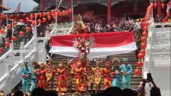 Festival Mini Cap Go Meh di Singkawang Berlangsung Meriah, Dihadiri Menparekraf Sandiaga<