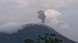 Gunung Ile Lewotolok di NTT Naik Status dari Waspada ke Level III Siaga