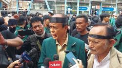 Guru Besar UNJ Ikut Aksi Rawamangun Bergerak: Kampus Harus Bersuara yang Benar!