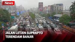 Terendam Banjir, Jalur Lambat Jalan Letjen Suprapto Tak Bisa Dilalui Kendaraan