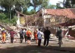 Puluhan Rumah di Cigombong KKB Roboh Imbas Tanah Gerak, Ratusan Warga Mengungsi