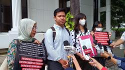 KontraS Sambangi Setneg, Pertanyakan Pemberian Pangkat Jenderal Kehormatan untuk Prabowo