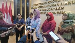 Kemenko PMK Soroti Posisi Surat Suara Caleg di Pemilu, Rugikan Perempuan