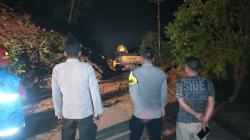 Jalan Bangko-Kerinci Putus Tertimbun Longsor, Arus Lalu Lintas Sempat Macet Total