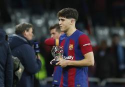 Wonderkid Barcelona Pau Cubarsi Jadi Pemain Terbaik saat Debut di Liga Champions, Xavi: Dia Luar Biasa!