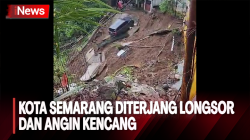Tanah Longsor Terjang Dua Perumahan di Kota Semarang, 1 Mobil Terperosok 