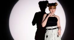 Melejit dengan Lagu Lamunan, Esa Risty Ajak Pendengar Kasmaran, Download Gratis hanya di TREBEL!