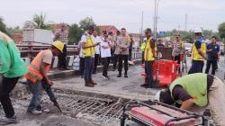 Jembatan Comal Pemalang Ditutup selama Perbaikan, Arus Lalu Lintas Dialihkan<