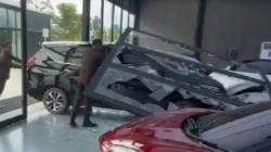 Pengendara Xpander Tabrak Showroom Mobil di PIK 2 Ditetapkan Tersangka