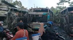 3 Bus PO Margo Mulyo Hangus Terbakar di Pekalongan<