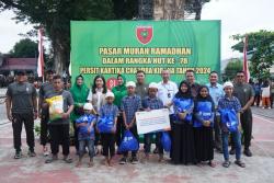 Sambut Ramadan, Persit Kartika Chandra Gelar Bazar Sembako Murah di Sulsel<