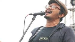 Pemain Bass Sore Ungkap Penyebab Ade Paloh Meninggal, Ternyata Sakit Ini