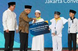 Berbagi Keberkahan Ramadan, Wapres Berikan Santunan bagi 3.333 Anak Yatim