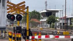 Mengenaskan Pemuda Tersambar Kereta di Palembang, Tangan Kanan Putus