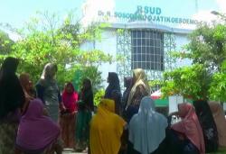 Pengunjung RSUD Bojonegoro Panik saat Rasakan Getaran Kuat Gempa Tuban M6,0<