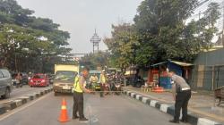Kecelakaan di Jalan Soekarno-Hatta Bandung, Pemotor Tewas Ditabrak Truk<