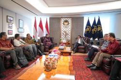 Menkumham Yassona Laoli Dukung Penuh Repatriasi Culture Heritage Milik Sultan HB II