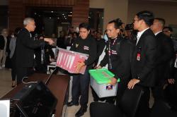 Tim Hukum TPN Ganjar-Mahfud Ajukan Gugatan Sengketa Hasil Pilpres ke MK