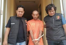 Tampang Sadis Cucu Tiri Pembunuh Kakek-Nenek di Lebak Gara-Gara Tak Dipinjami Uang
