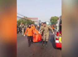 Kecelakaan di Surabaya, Suami Istri Tewas Terlindas Truk Trailer<